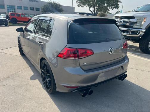 2016 Volkswagen Golf R 2.0T DSG