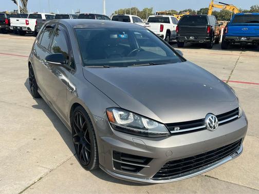 2016 Volkswagen Golf R 2.0T DSG