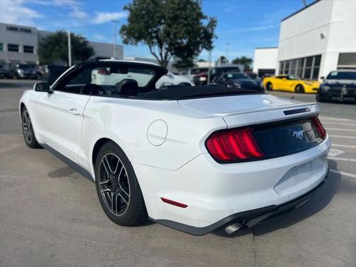 2022 Ford Mustang EcoBoost Premium