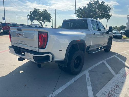 2023 GMC Sierra 3500 Denali