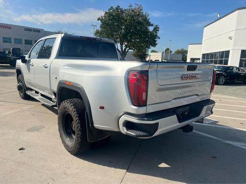 2023 GMC Sierra 3500 Denali