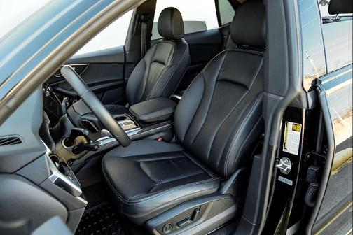 2020 Audi Q8 55 Premium