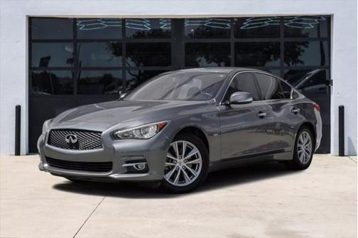 2017 INFINITI Q50 Base