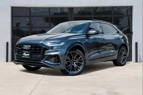 2020 Audi Q8 55 Premium Plus