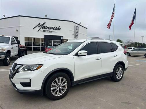 2020 Nissan Rogue SV