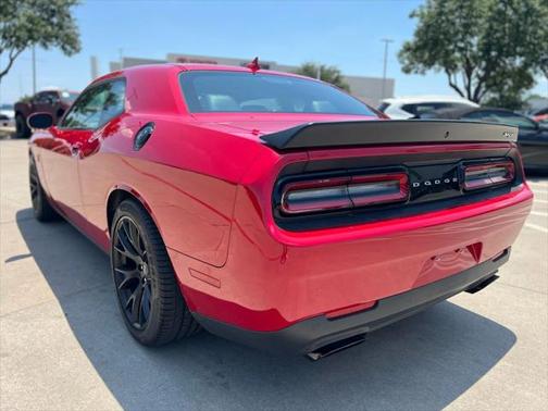 2016 Dodge Challenger SRT Hellcat