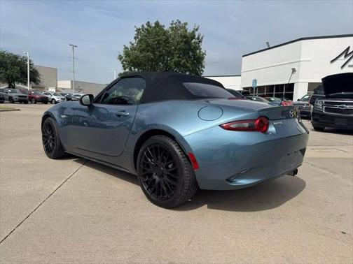 2016 Mazda MX-5 Miata Grand Touring