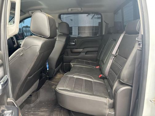 Summit White 2017 GMC Sierra 2500 Denali