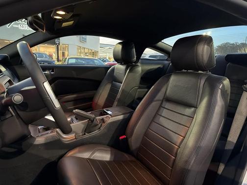 2012 Ford Mustang GT Premium