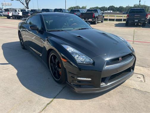 2014 Nissan GT-R Black Edition