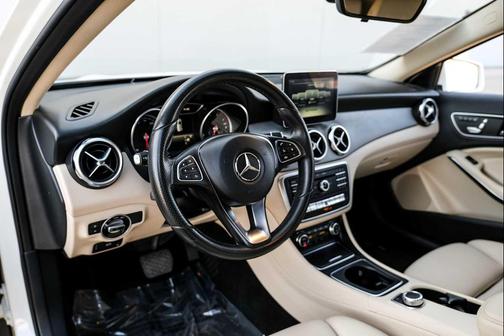 2018 Mercedes-Benz GLA 250 Base