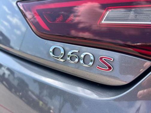 2018 INFINITI Q60 3.0t Red Sport 400