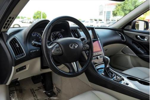 2017 INFINITI Q50 3.0T Premium