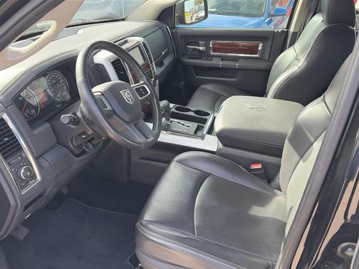 2009 Dodge Ram 1500 Laramie Crew Cab