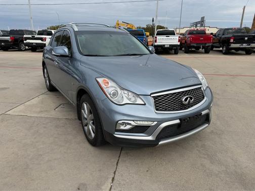 2017 INFINITI QX50 Base