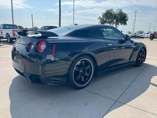 2014 Nissan GT-R Black Edition
