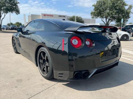 2014 Nissan GT-R Black Edition