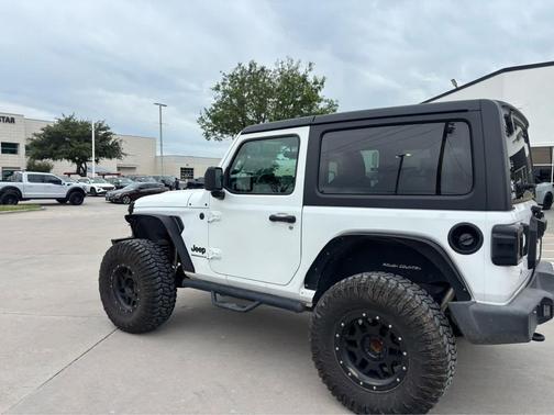 Bright White Clearcoat 2024 Jeep Wrangler Sport