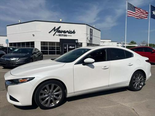 2022 Mazda Mazda3 AWD w/Preferred Package