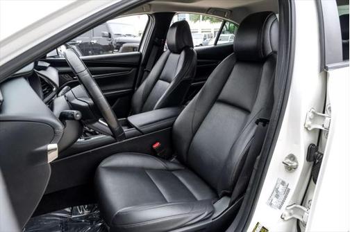 2022 Mazda Mazda3 AWD w/Preferred Package