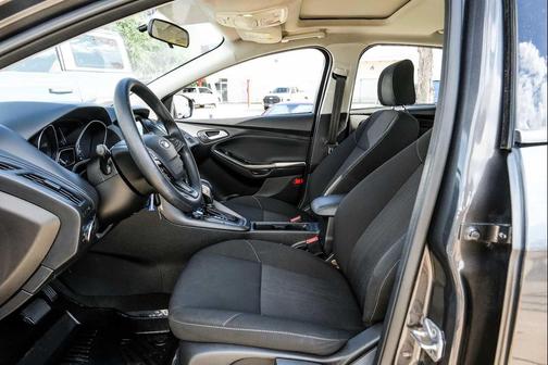 2017 Ford Focus SEL