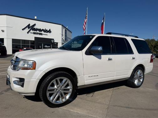 White Platinum Metallic Tri-Coat 2017 Ford Expedition Platinum