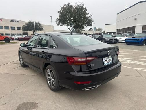 2019 Volkswagen Jetta 1.4T R-Line