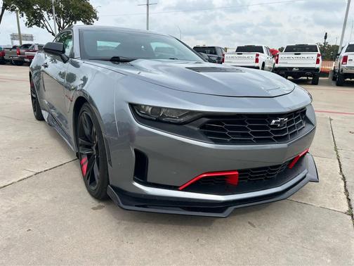2022 Chevrolet Camaro RWD Coupe LT1