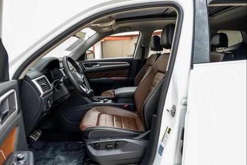 2021 Volkswagen Atlas 3.6L SEL Premium