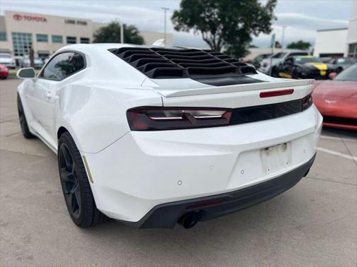 2016 Chevrolet Camaro 2LT