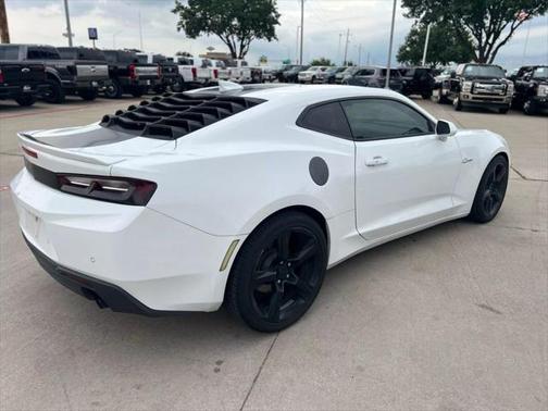 2016 Chevrolet Camaro 2LT