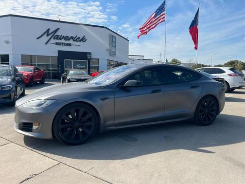 2016 Tesla Model S 70D
