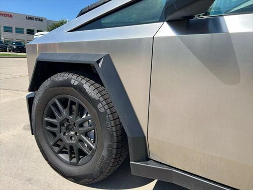 2024 Tesla Cybertruck All-Wheel Drive