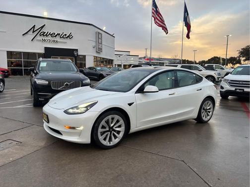 2022 Tesla Model 3 Long Range