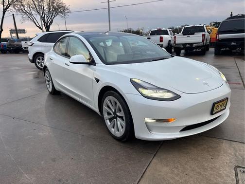 2022 Tesla Model 3 Long Range