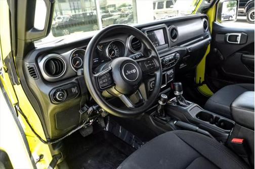 2023 Jeep Gladiator Sport