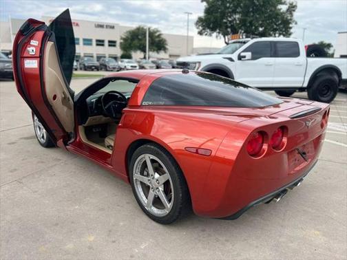 2005 Chevrolet Corvette Base