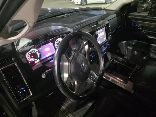 2015 RAM 2500 Laramie