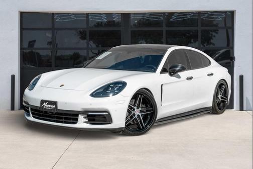 2018 Porsche Panamera 4S