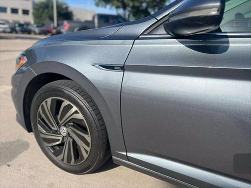 2019 Volkswagen Jetta 1.4T SEL Premium