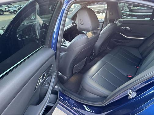 2020 BMW 330 xDrive