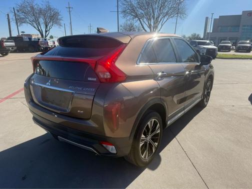 2018 Mitsubishi Eclipse Cross SE