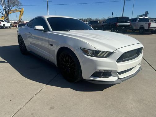 2017 Ford Mustang GT Premium