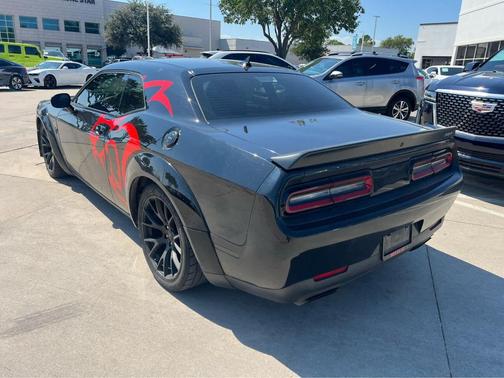 2016 Dodge Challenger SRT Hellcat