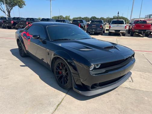 2016 Dodge Challenger SRT Hellcat
