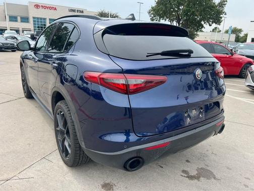 2020 Alfa Romeo Stelvio Base