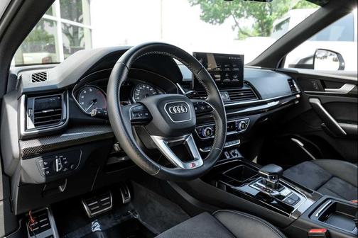 2022 Audi SQ5 3.0T Premium