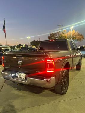 2021 RAM 2500 Laramie Crew Cab 4x4 6'4' Box