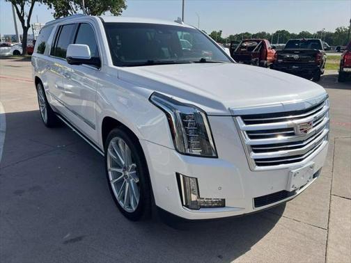 2018 Cadillac Escalade ESV Sport Platinum