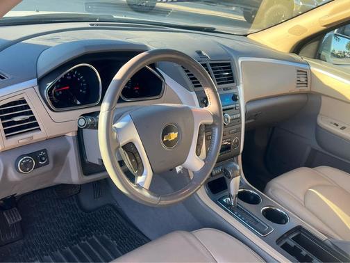 2012 Chevrolet Traverse LT